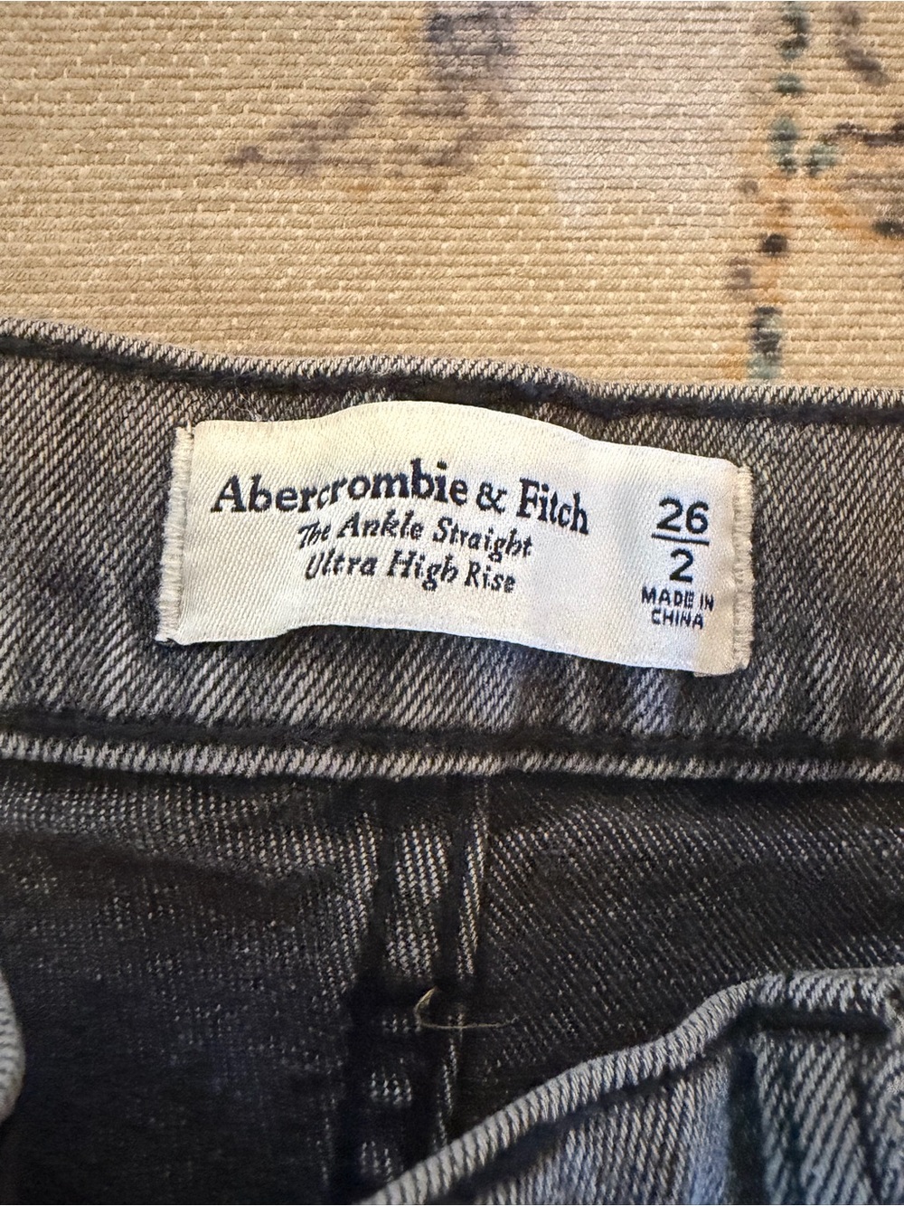 Abercrombie & Fitch Gray The Ankle Straight Ultra High Rise Jeans Raw Hem 26 - Picture 6 of 8